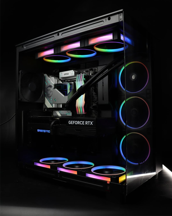 G-Special Edition Ryzen 7 7800X3D RTX 5070Ti 16GB