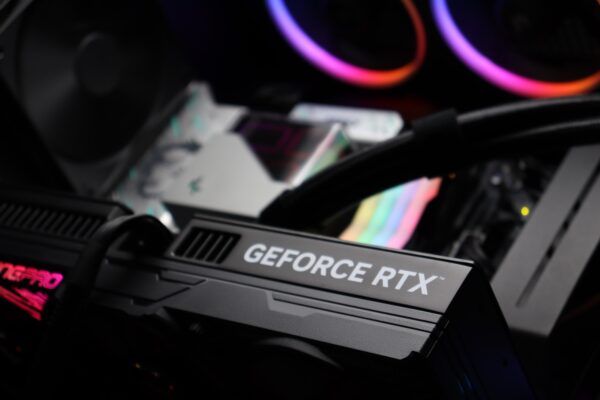 G-Special Edition Ryzen 7 7800X3D RTX 5070Ti 16GB