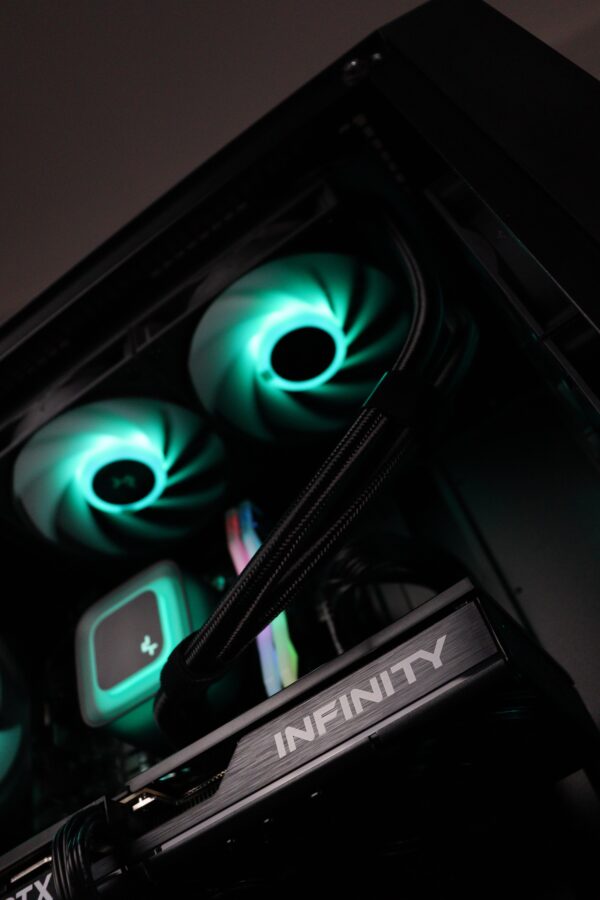 Ryzen 5 7500F RTX 5060Ti 16GB Build